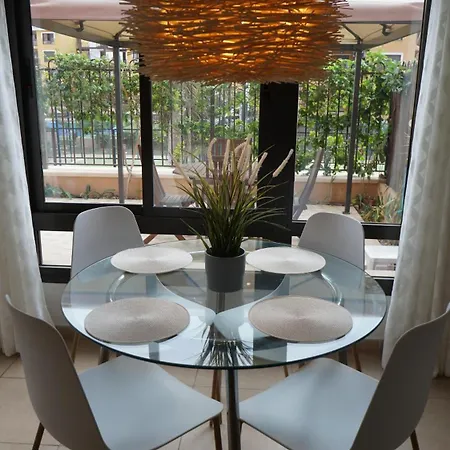 شقة Comodo En El Mar *